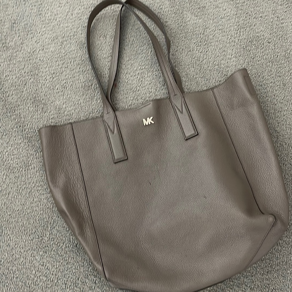 MIchael Kors Greige Leather Tote